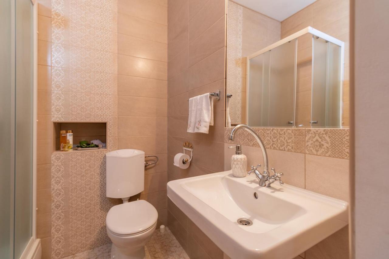 Apartment Tara คาชเตลา ภายนอก รูปภาพ